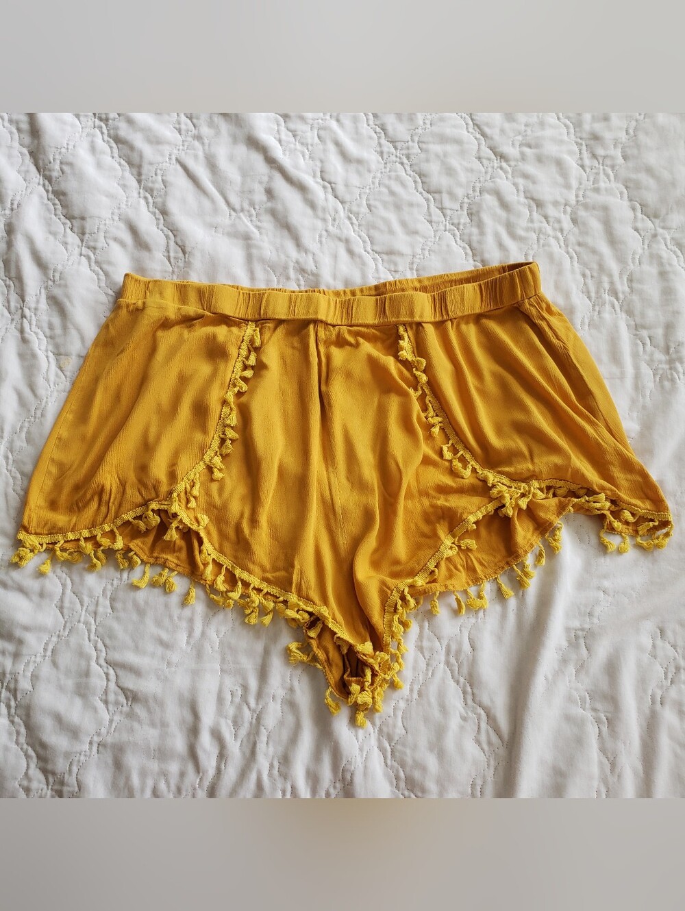New Mustard Yellow Boho Tassel Trim Tulip Short Flowy Lightweight Festival Beach